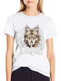 Brave Wolf Graphic Tee - Trendy Design