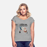 Expectant Mother Stork Brings The Beautiful News